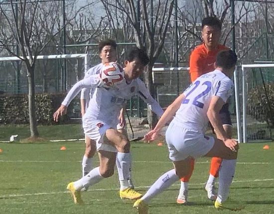 黄色电影免费看